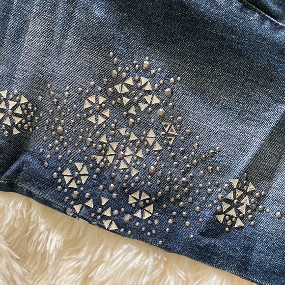 Juicy Couture Skinny Jeans with Bling - Picture 6 of 6